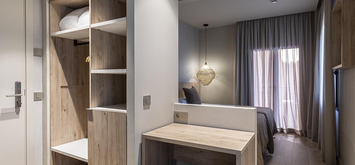 Especial room lateral side