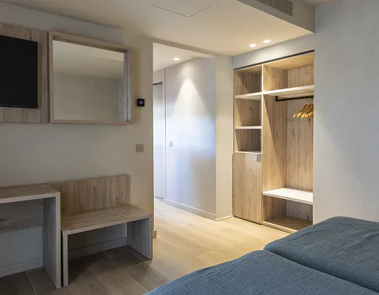 Double room lateral side