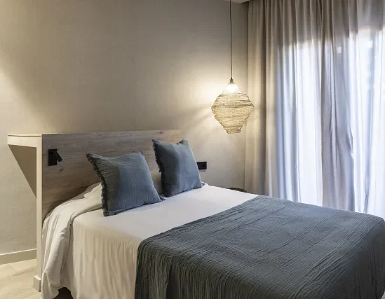 Single room on the back side